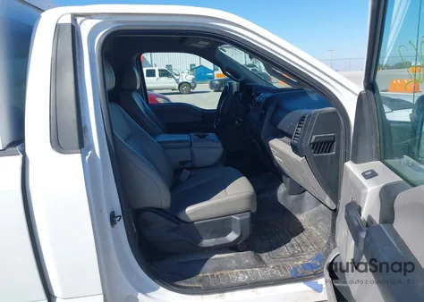 2015 Ford F-150 Xl z USA, uszkodzony, nr VIN 1FTMF1C87FKD69992